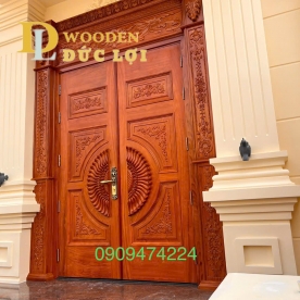 CỬA GỖ GỎ ĐỎ M2